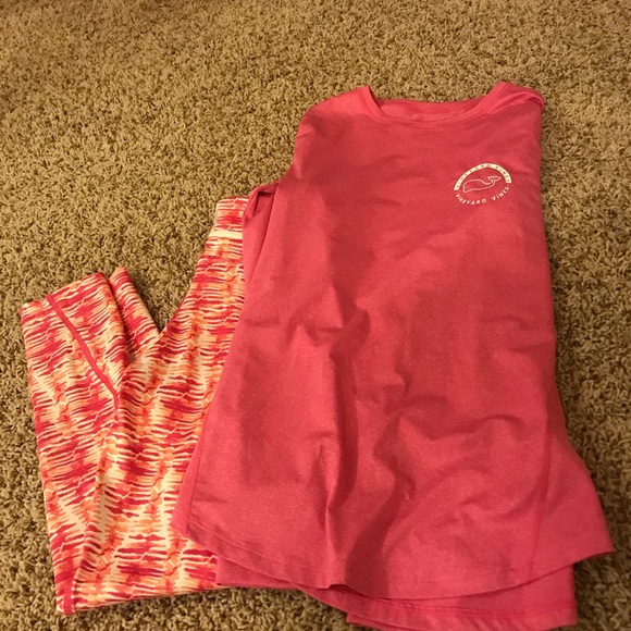 Vineyard Vines outfit - Picture 1 of 4